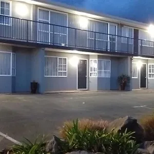 Motel Chevron, Tauposee